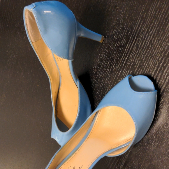 Sky Blue Open Toe Marc Fisher Heels - Picture 2 of 3